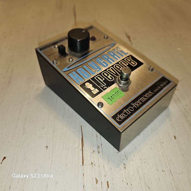 Electro-Harmonix Holy Grail 旧型 Amazon.com: Electro-Harmonix Holy Grail Neo Reverb Pedal