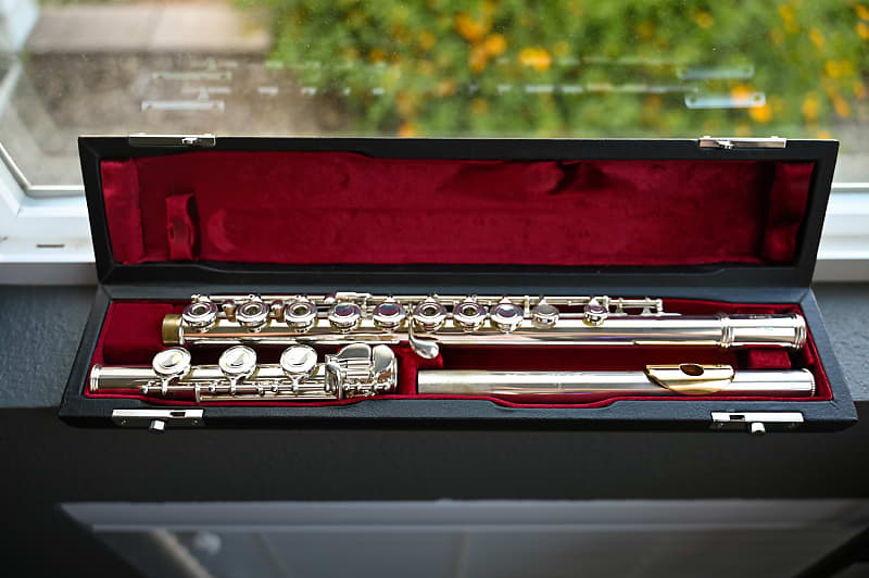 Gemeinhardt 3SHB Open-Hole Flute with Offset G, B-Foot 2010s | Reverb