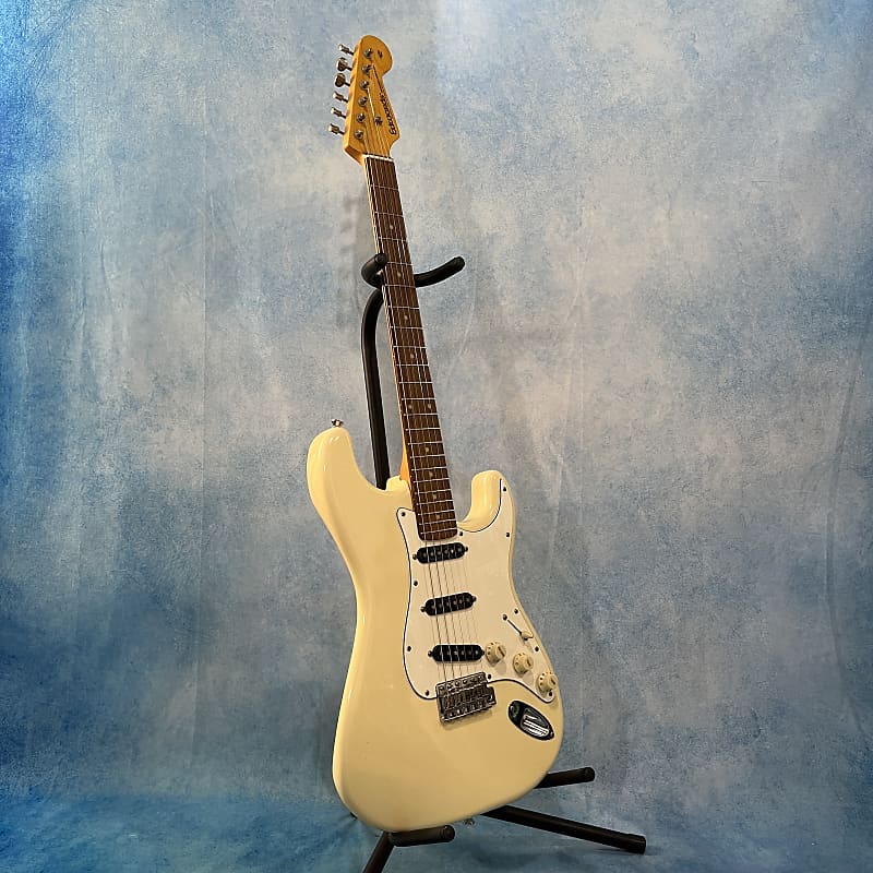 edwards e-se-93r/lt ストラトキャスター ラッカー