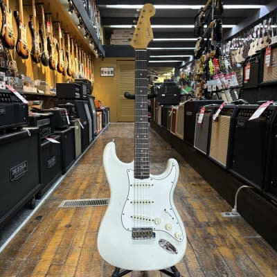 Fender Custom Shop Limited Edition Postmodern Stratocaster Journeyman Relic Aged Olympic White w/Hard Case image 4