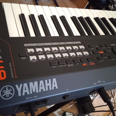 Yamaha MX49 II Black image 4