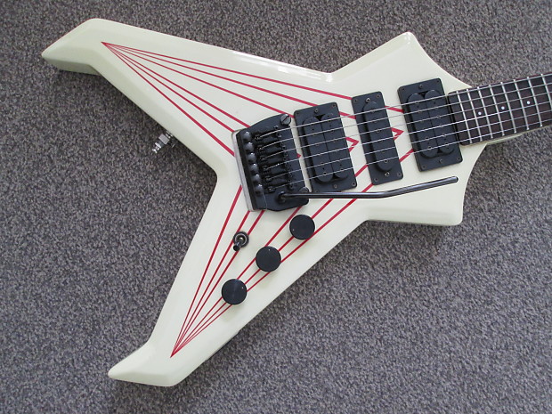 Westone Dynasty 1985 Cream/Red