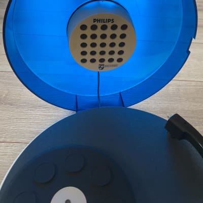 Philips ufo 303 record player  1969 blue image 5