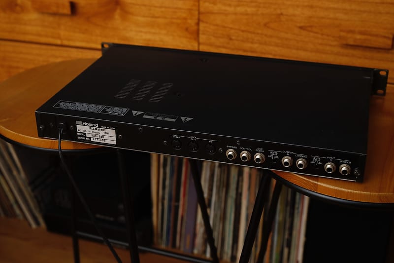 Roland ローランド SDX-330 ディメンショナルエキスパンダー取説付き Roland ローランド SDX-330 ディメンショナルエキスパンダー取説