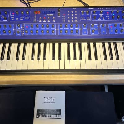 Dave Smith Instruments DSI Poly Evolver PE 61-Key 4-Voice Polyphonic Synthesizer