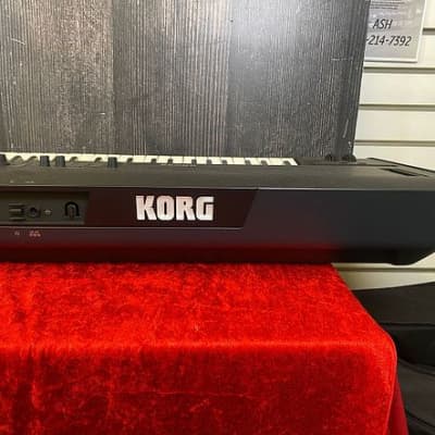 Korg Kross 2 Workstation Keyboard (Queens, NY) image 8