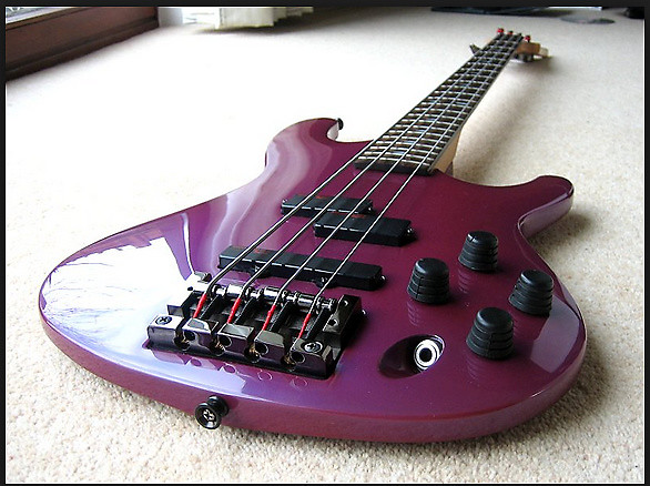 Ibanez SB900 Sabre Bass 1990 91