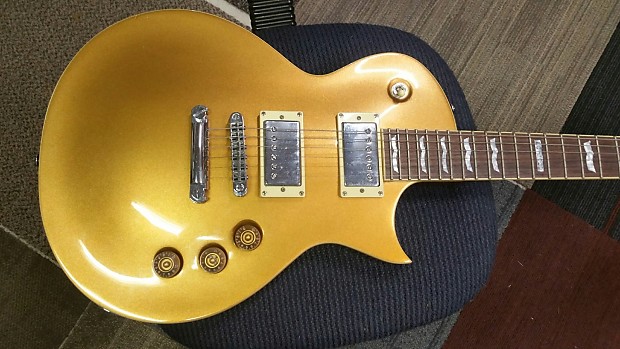 Ltd gold top store