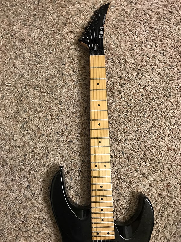 MIJ Vintage Yamaha RGX612J 80s Shredder Super Strat Black