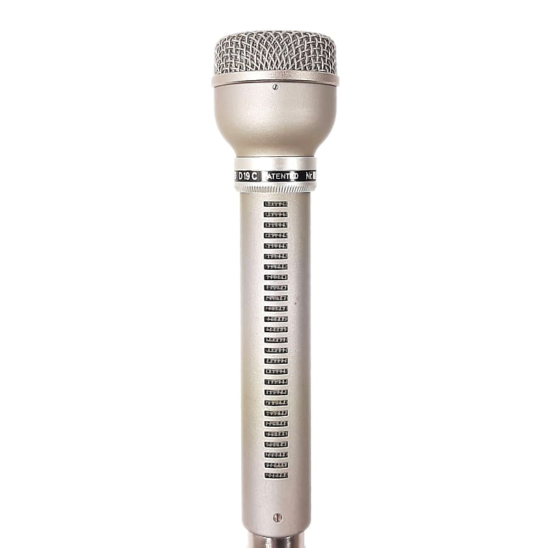 AKG D 19 C Cardioid Dynamic Microphone image 1