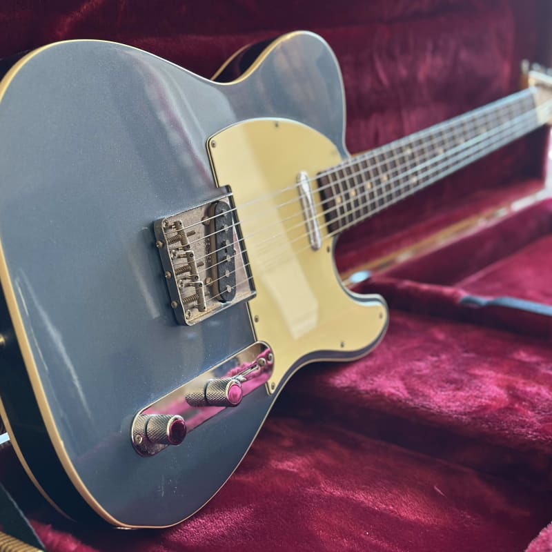 Fender Telecaster Fully Bound 1962 Alder Custom Reissue 2005 Old Lake Placid Blue with Hardcase