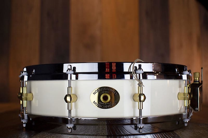 NOBLE & COOLEY 14 X 3.875 SS CLASSIC MAPLE PICCOLO SNARE