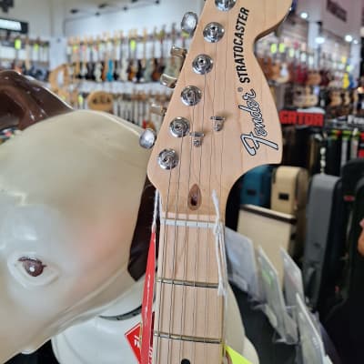 Fender American Performer Stratocaster HSS with Maple Fretboard Black**7 pounds 6 ounces** image 7