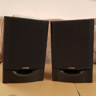 Fisher bookshelf speakers 2025