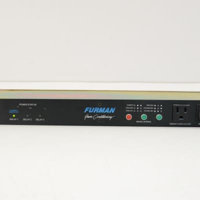 Furman PS-8R Power Sequencer 8-Outlet Switched Delay Conditioner