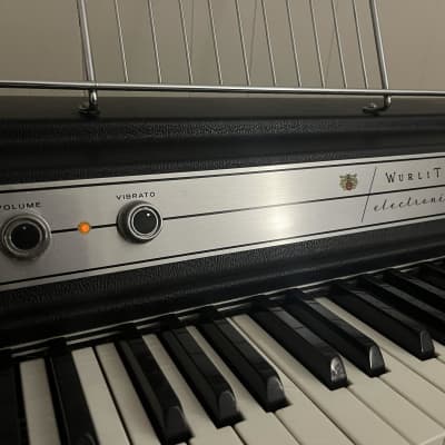 Wurlitzer 200A Electric Piano 1970s - Black image 4