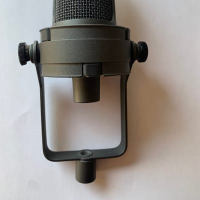 Audio-Technica AT3525 large diaphragm condenser mic great on snare drums, toms and guitars image 4