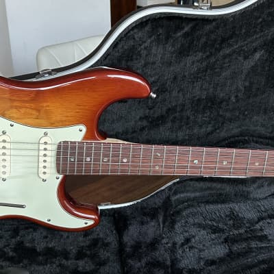 Fender American Deluxe Stratocaster Ash with Rosewood Fretboard 2010 - Tobacco Sunburst for sale