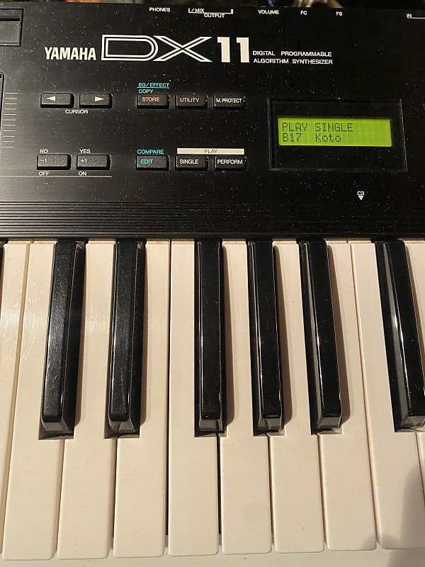 Yamaha DX11 Programmable Algorithm Synthesizer 1988 - Black image 1
