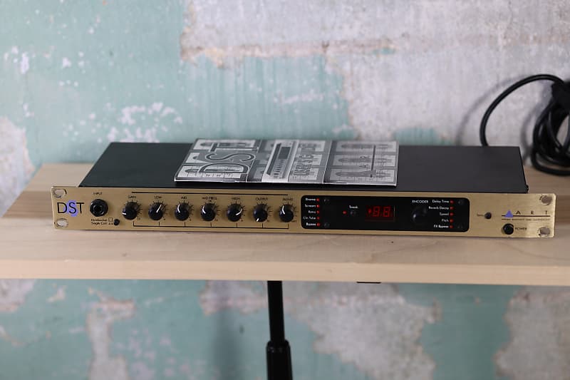 ART (Applied Research and Technology) DST Tube Guitar PreAmp Reverb