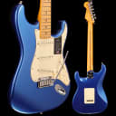 Fender American Ultra Stratocaster, Maple Fb, Cobra Blue 8lbs 14.3oz