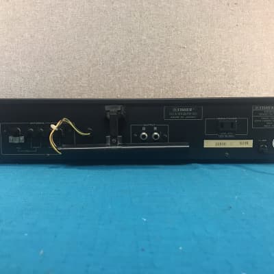 Vintage Fisher FM-660 AM/FM Synthesized Stereo Tuner Tested & Working - Japan image 9