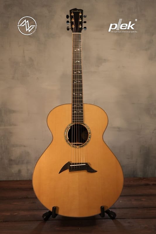 Breedlove jumbo shop