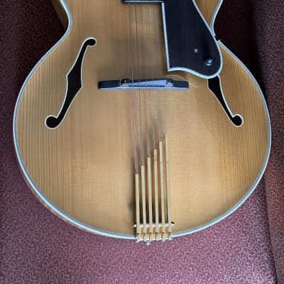 Triggs 17" Archtop w Floating  Hofner PU 2010 for sale