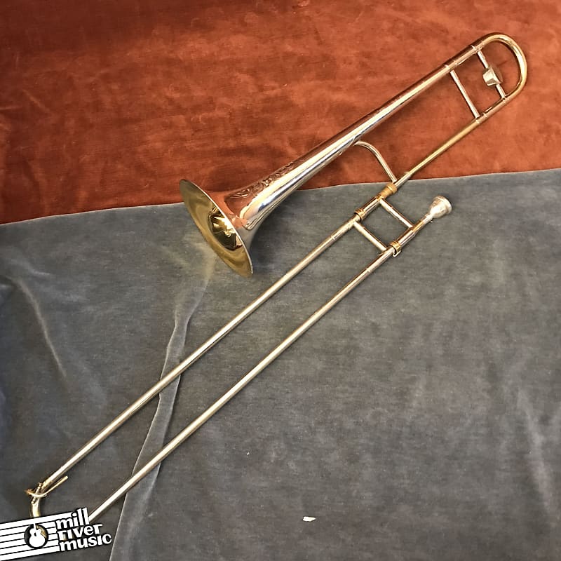 King 2B Silvertone Tenor Trombone c. 1940 w/ Case & Mouthpiece