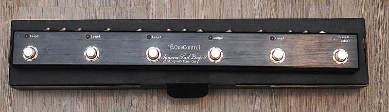 One Control Iguana Tail Loop II