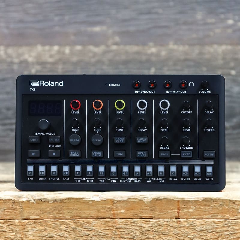 Roland T-8 Beat Machine Ultra-Portable Rhythm / Bass Machine with