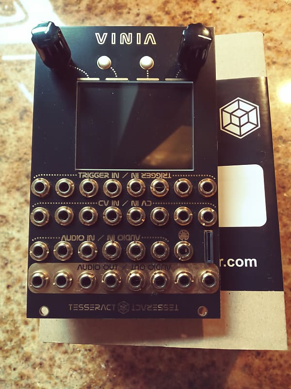 Tesseract Modular Vinia