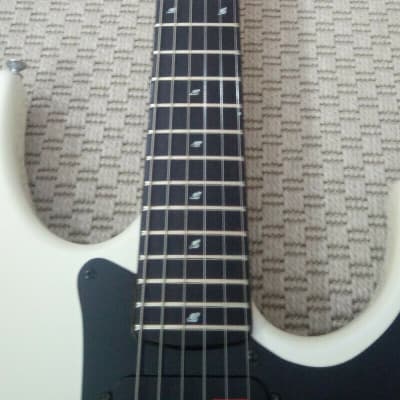 Starforce 8000 White Guitar / Guitarra Starforce 8000 Blanca image 3
