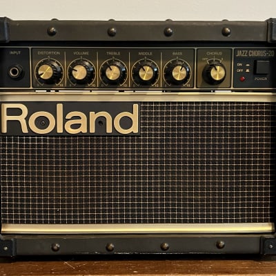 Roland JC-20 Jazz Chorus 20-Watt 1x5