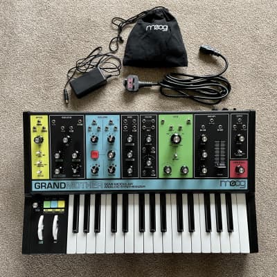 Moog Grandmother 32-Key Semi-Modular Analog Synthesizer | Reverb UK