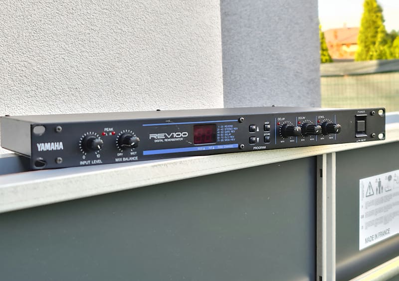 大きな割引 1990 YAMAHA Reverberator REV100 DIGITAL REVERBERATOR