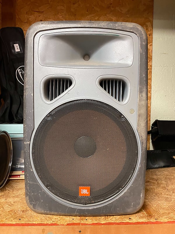 JBL EON15P-1 Powered Speaker | Reverb