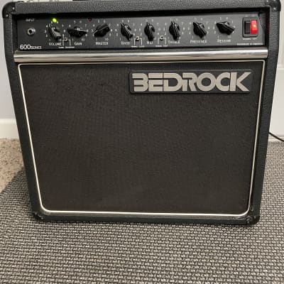 BEDROCK 600 Series 1-12 Guitar Combo Tube Amp image 2