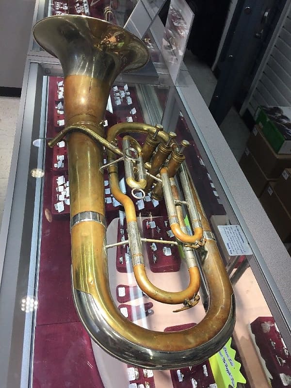 F.E. Olds & Son Ambassador Tuba / Baritone Horn Serial 135544 Reverb