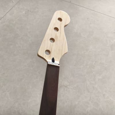 2013 Fender Japan JAZZ BASS NECK & TUNERS J Bass Guitar Parts MIJ