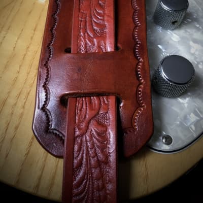 Vintage Style Leather Guitar Strap Western Style   - Tobacco Brown image 3