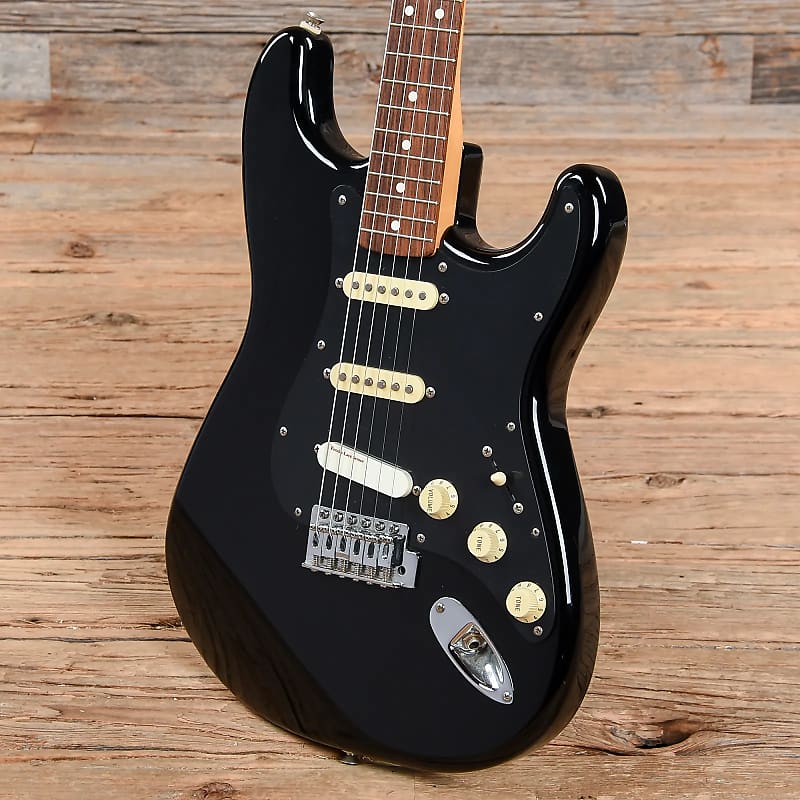 Fender "Squier Series" Standard Stratocaster 1992 - 1996 image 5