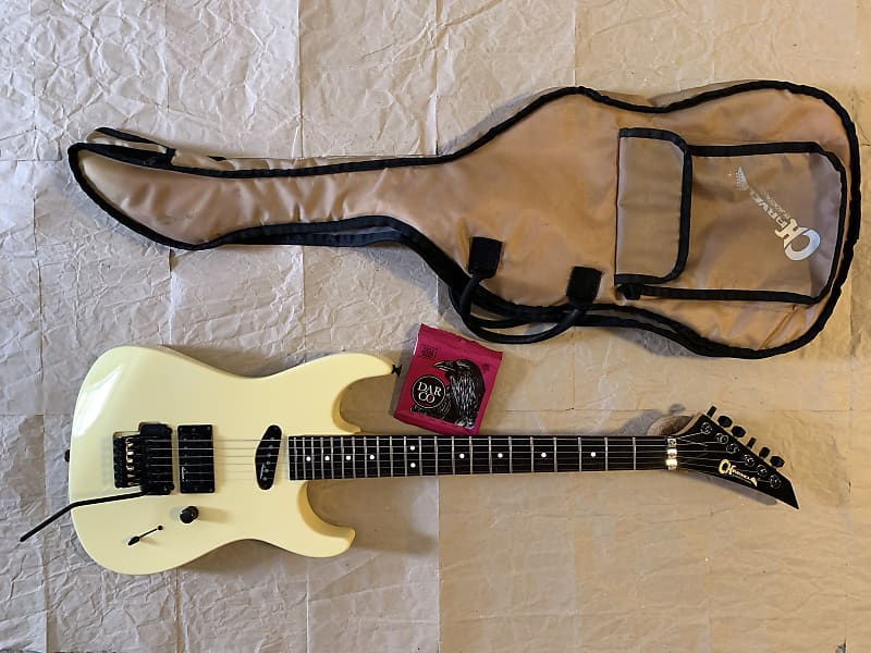 Charvel DK-060 90s - Cream White Dinky HS Floyd Rose Made in