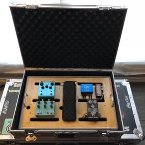 JRIG Pedalboard with Pedaltrain ATA case and pedal bundle image 2