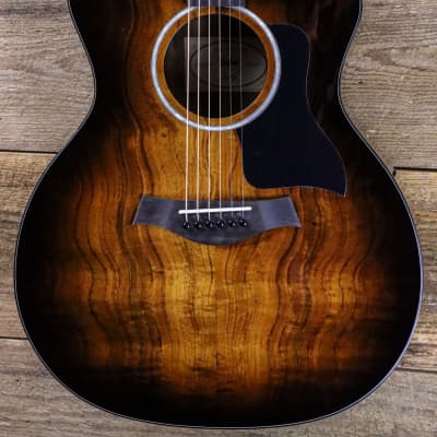 Taylor 224ce-K DLX w/Hardshell Case image 3