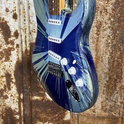 Fender FSR Splattercaster Standard Stratocaster 2003 Midnight Blue Swirl over Olympic White (Used) image 3