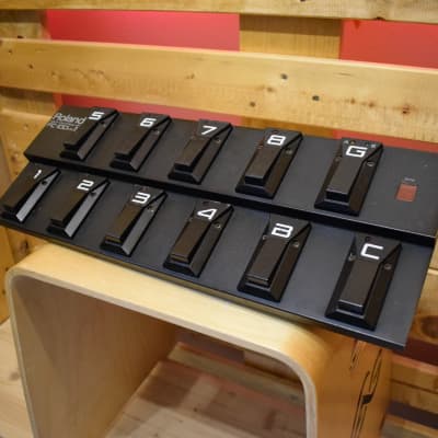 Roland FC100 MK II Foot Controller for Roland RRC-compatible devices
