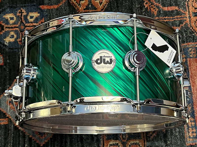 DW Collector's Series Oak Twisted Green Satin  6.5x14" Snare Drum image 1