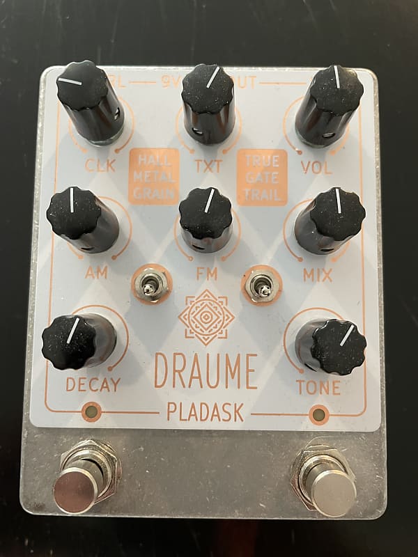 【週末限定値下げ】pladask elektrisk DRAUME Pladask Elektrisk Draume V2 (2021) Demo w/ Synths (Elektron