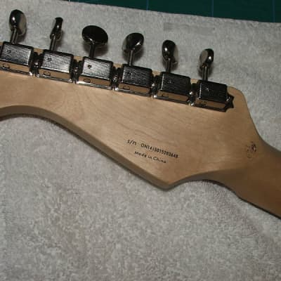 Loaded Guitar Neck...22 frets.......vintage tuners..unplayed image 3